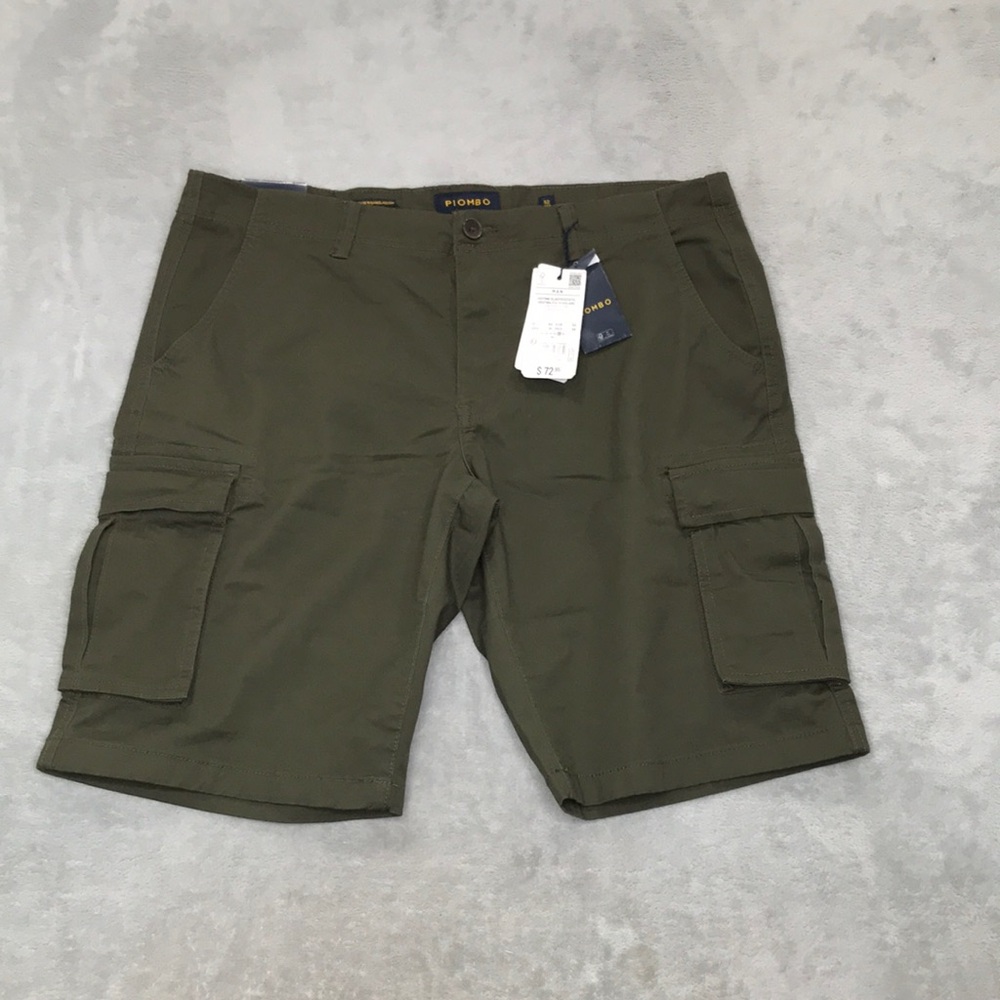 Piombo Men's Army Green Cargo Shorts Size 36 New